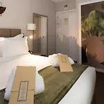 The Leaf Boutique (adults Only)