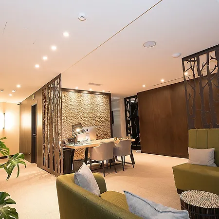 Ξενοδοχείο The Leaf Boutique - Adults Only 3*