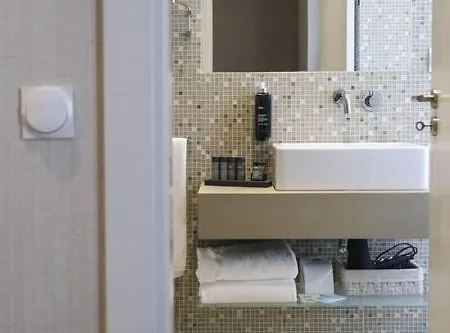 Hotel Omid Boutique (adults Only) 3*