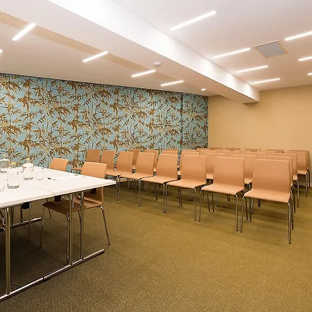 The Leaf Boutique - Adults Only ホテル 3*